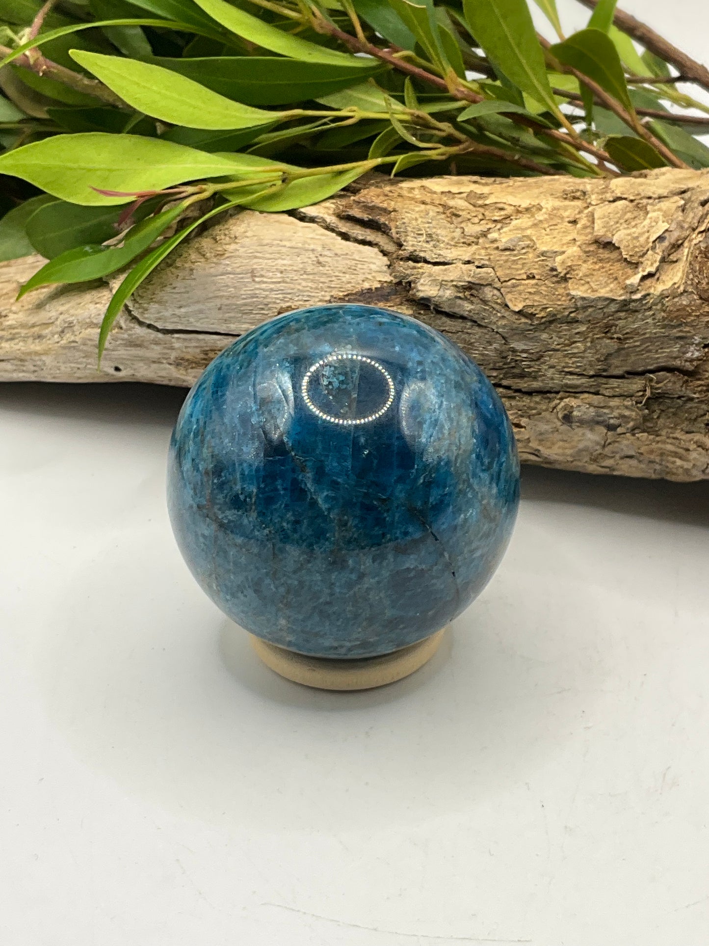 Apatite Sphere AS04