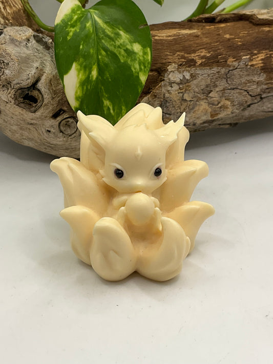 Nut Ivory Baby Nine Tail Fox