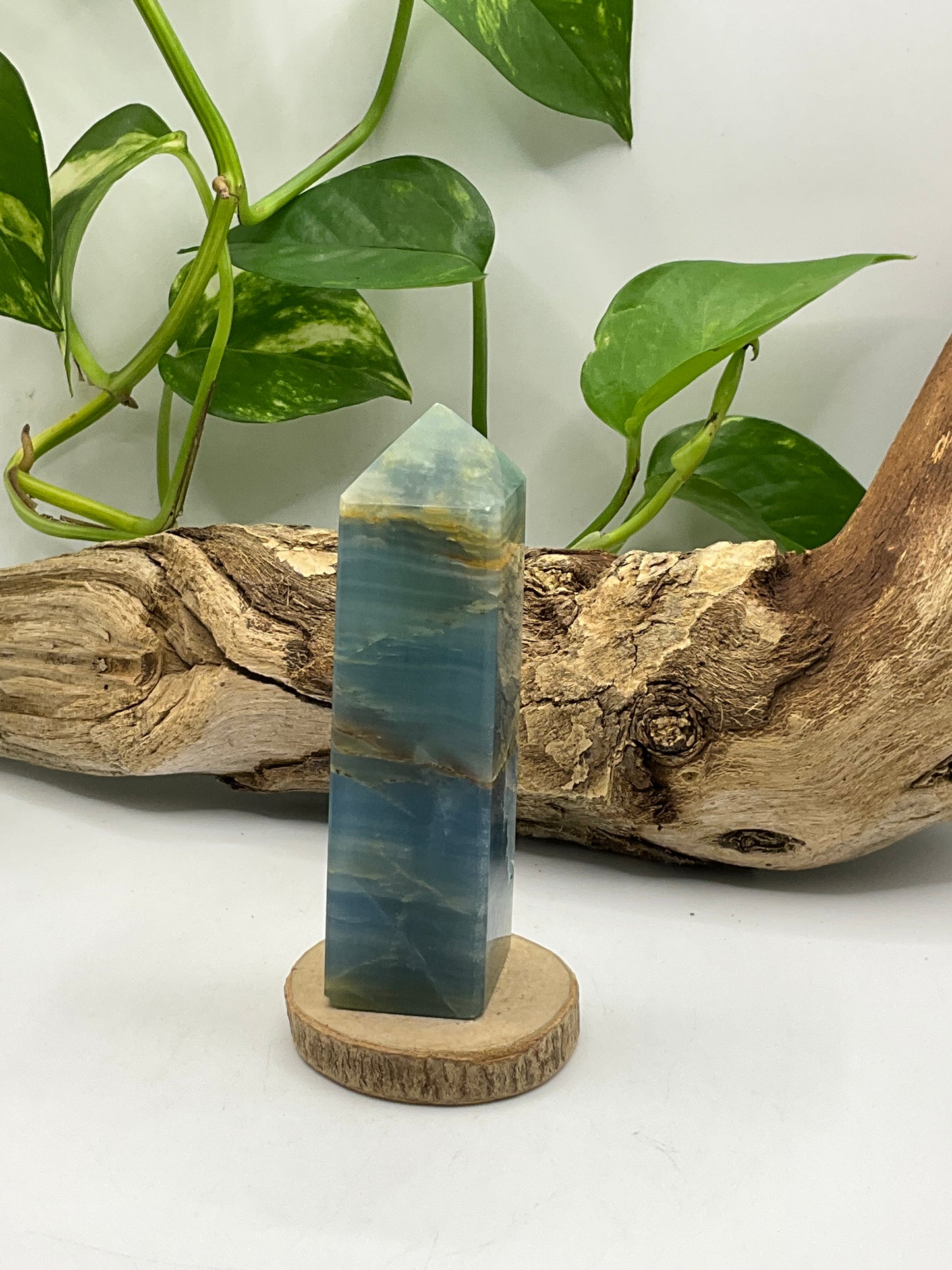 Blue Onyx (Lumerian Aquatine Calcite) Tower