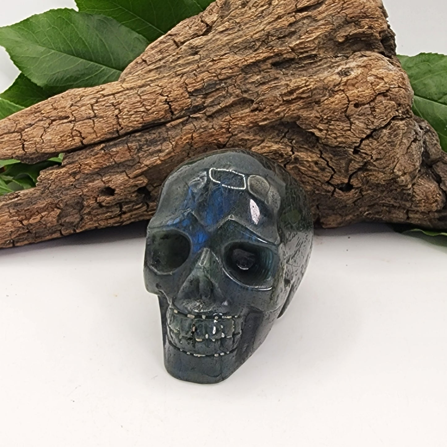 Labradorite Skull B