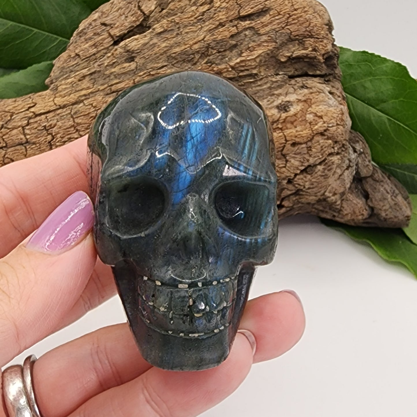 Labradorite Skull B